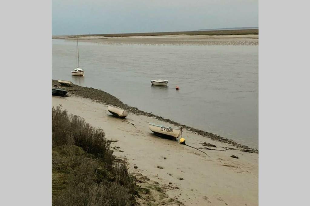 Gite A Bon Port Abbeville 5 Personnes Ngoại thất bức ảnh